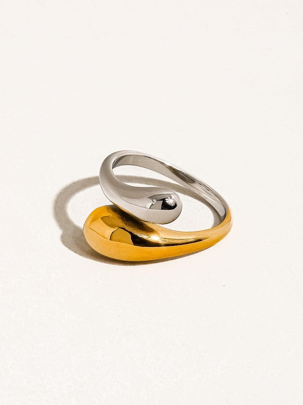 Open Twist Ring