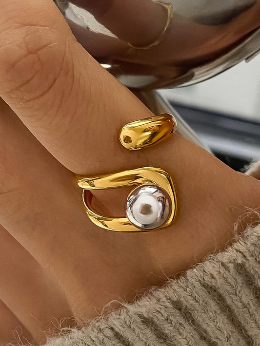 Two Tone Ball Band Ring